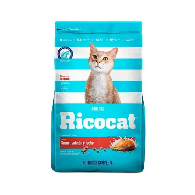 Ricocat Adultos Carne, Salmón Y Leche Alimento Seco Gato 1 Kg